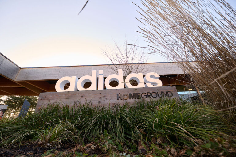 Architektur home ground adidas Herzogenaurach Eduard Wellmann