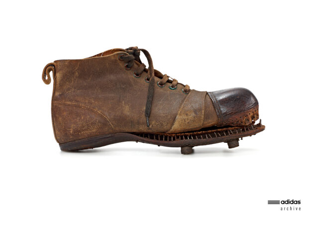 Schuh adidas archive Fotografie Eduard Wellmann