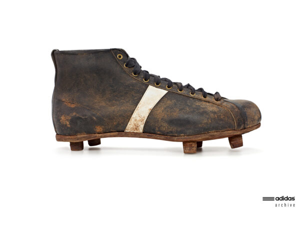 Schuh adidas archive Fotografie Eduard Wellmann