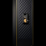 Tresor im Studio perfekt ausgeleuchtet