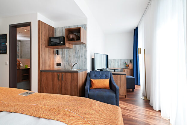 Zimmer niu saddle Hotel Fürth Interieur-Foto Eduard Wellmann